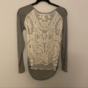 Xhiliration lace embroidered front raglan tee